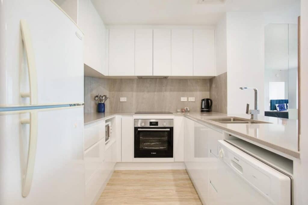 Paradise Centre Apartments Surfers Paradise Kitchen
